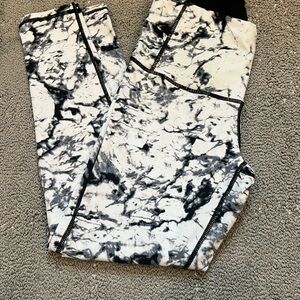 Marble Print Leggings